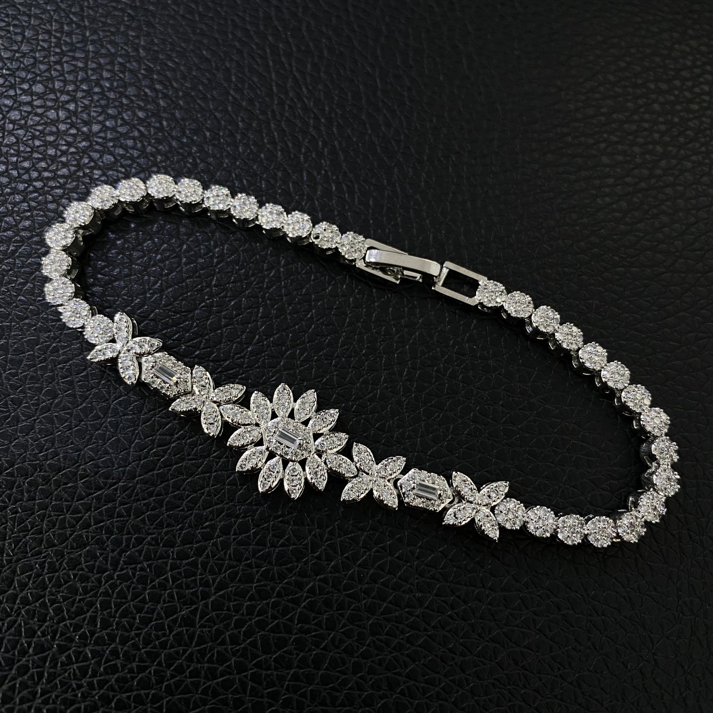 Luxury 4 Pieces Bridal Wedding Jewelry Set for Women Sparkling Cubic Zirconia Nigeria Bride Accessories