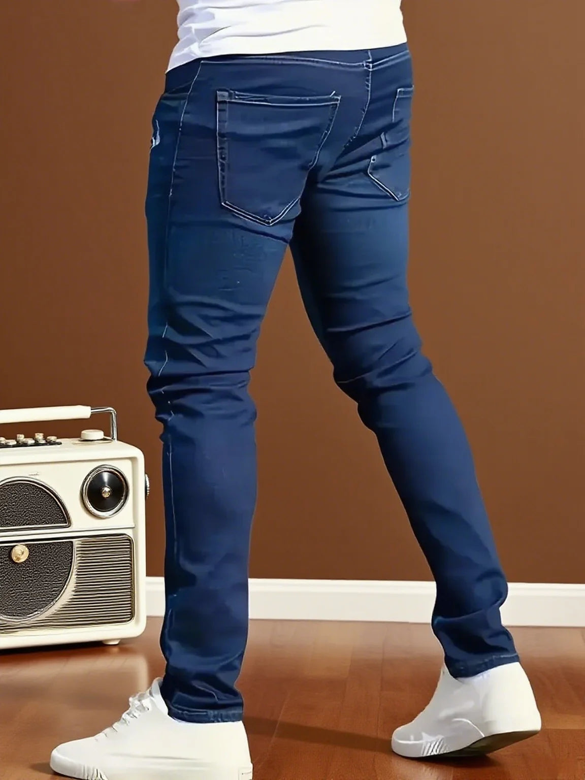 Men's Slim-Fit Stretch Jeans - Vintage Five-Pocket Light Blue | Retro Style, Modern Fit for Fall Transition