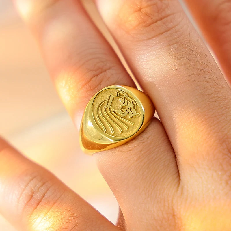 Custom  Engraved Pinky Ring 13mm Round Signet  Ring Custom Family Badge ring for Women Men Ring Copper Jewelry