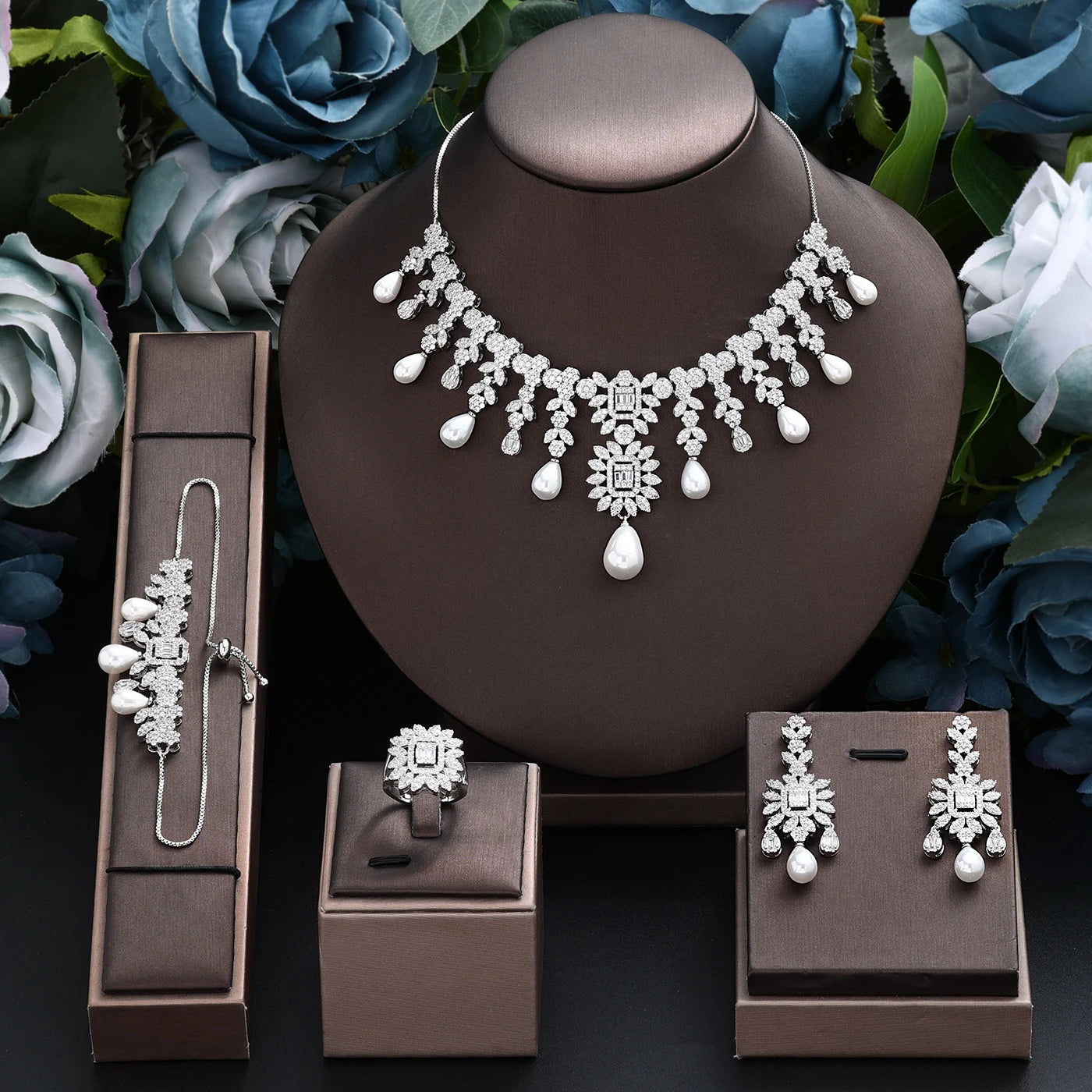 Elegante Conjunto de Joias de Noiva Pérolas Zircônias CZ Para Mulheres 4 Peças Corrente Ajustável 2024 Joia de Festa de Casamento da Noiva
