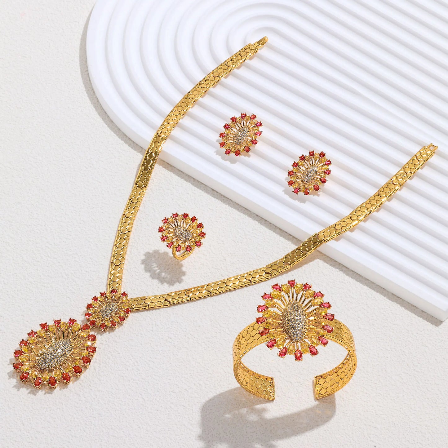 2024 Bridal Wedding Jewelry Set for Women Gold Plated Nigerian African 4pcs Jewelry Necklace Earrings Set Green Red CZ Zirconia