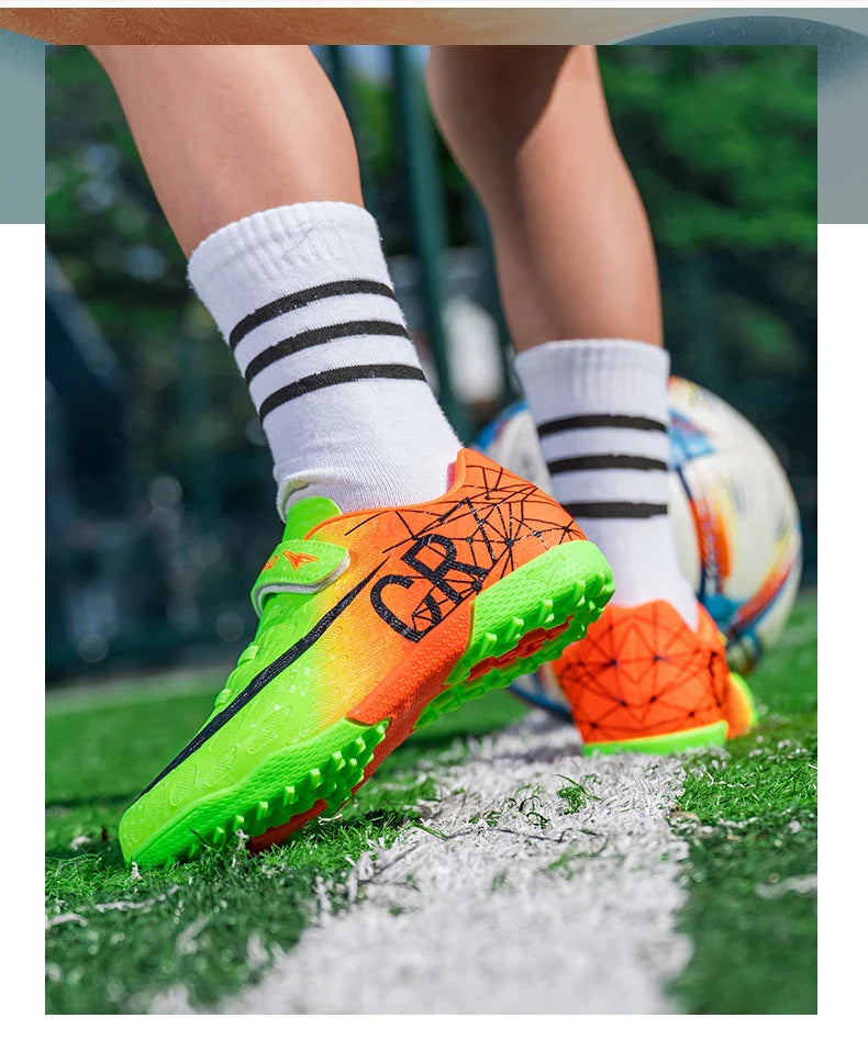 Professional Kids Soccer Shoes Football Boots Ultralight Cleats Non-Slip Training Match Football Shoes For Boys And Girls