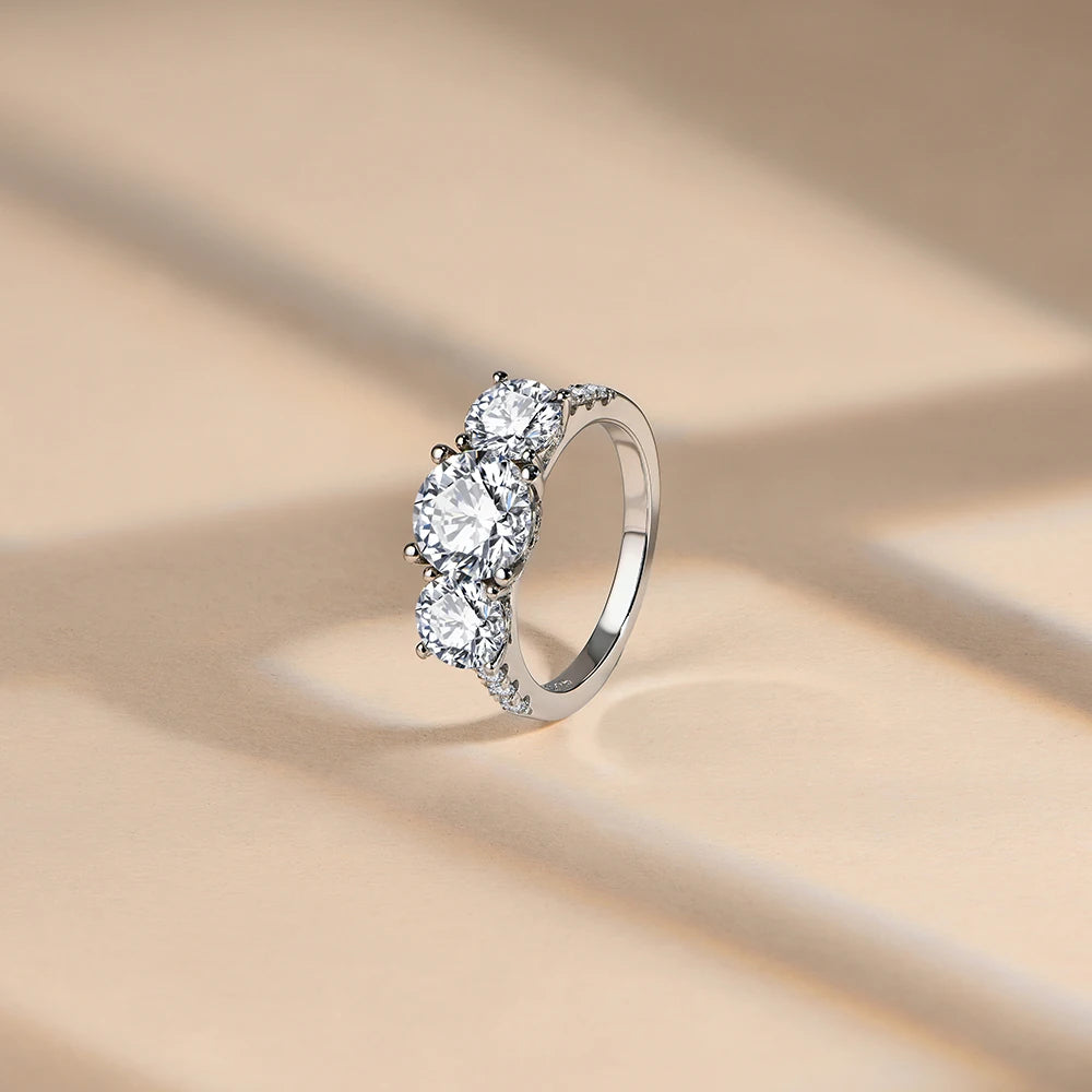 Engagement Ring Round Cut 4.0ct Moissanite Rings for Women Sterling Silver Ring Wedding Promise Rings for Her
