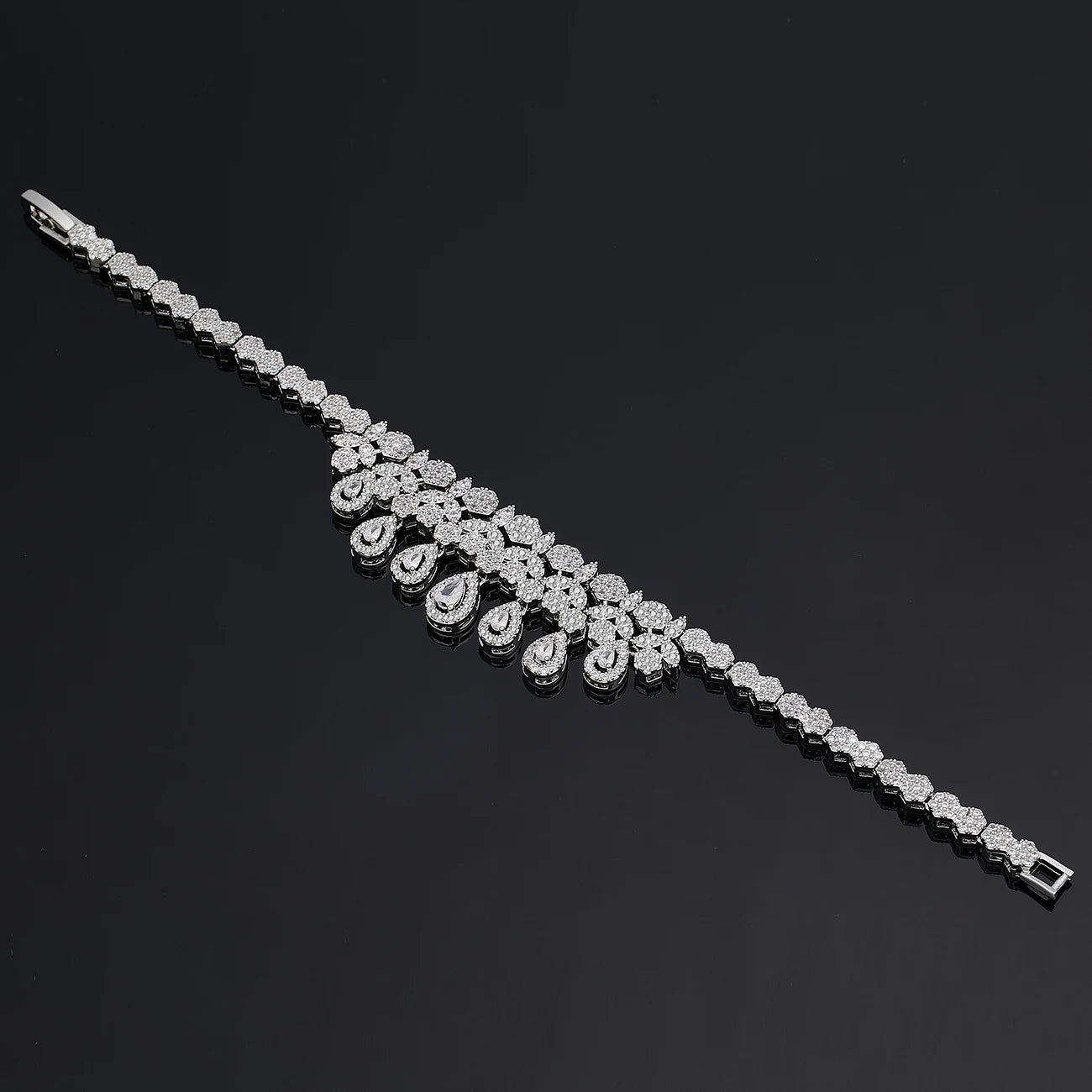 Luxury Women's Jewelry Elegant Style Bridal Tassel Zircon Necklace Earrings Bracelet Ring 4 Piece Bridal Large Wedding Jewelry S
