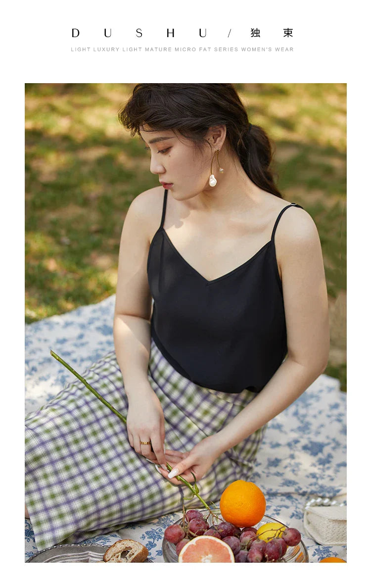 Casual Streetwear Women Cami Tops Sexy V Neck Summer Black Tank White Elegant Sleeveless Cute Ladies Clothes