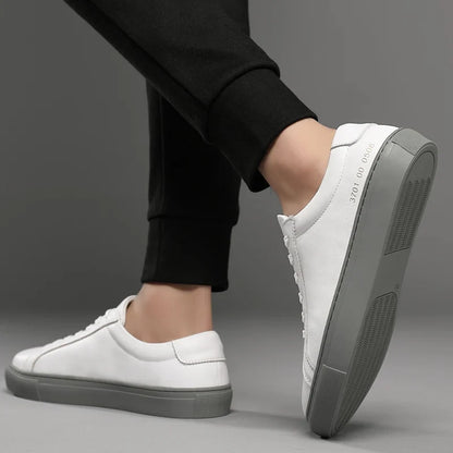 Spring Summer White Genuine Leather  Men's Shoes Men's Casual Shoes Fashion Sneakers  Wild Mens Flat Shoes Non-slip Board Shoe