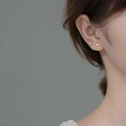 925 Sterling Silver Simple Sweet Shell Spiral Beads Small Stud Earrings for Women Fashion Korean Party Piercing Jewelry