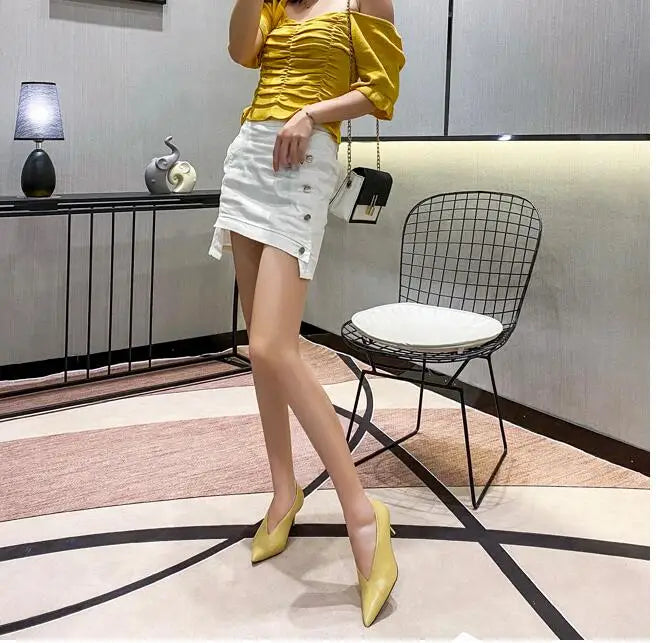 Sexy Autumn New Designer Vintage Evening Shoes Ladies Fashion Pointed Toe V Cut Woman Shoes High Heel Pumps Sexy C323