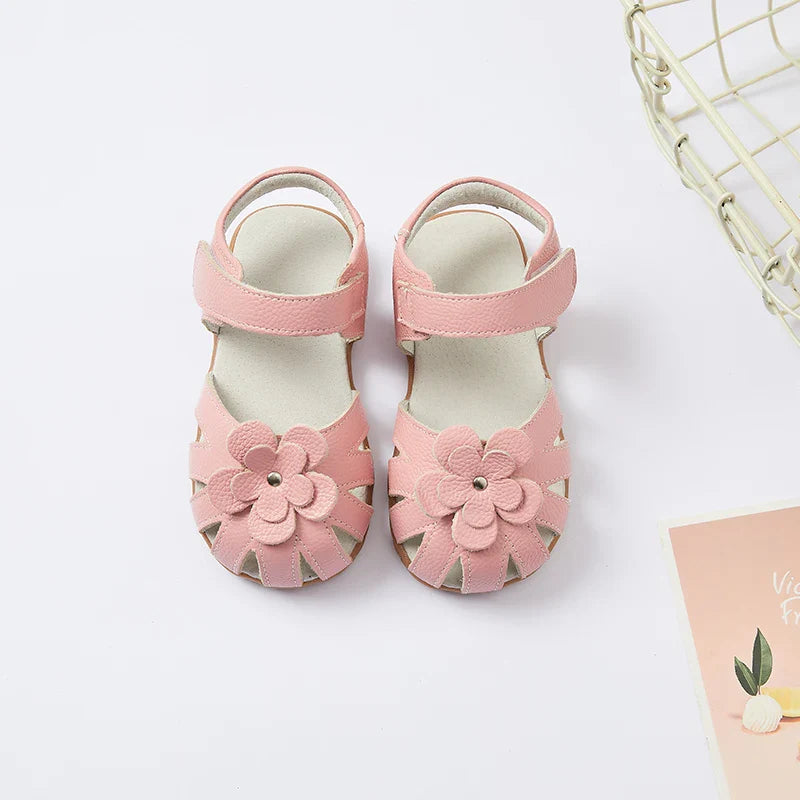 Hot selling little girl flower Sandals kids closed toe princess shoes for summer 3-7years older