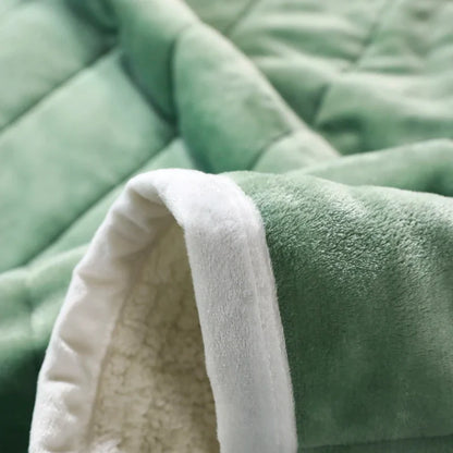 Super Soft Warm Throw Blanket Three-Layer Thick Velvet Solid Color Bedspread Coral Fleece Home Throws Adult Bed Cover Winter