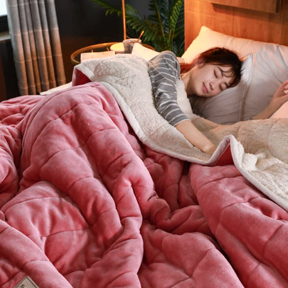 Super Soft Warm Throw Blanket Three-Layer Thick Velvet Solid Color Bedspread Coral Fleece Home Throws Adult Bed Cover Winter