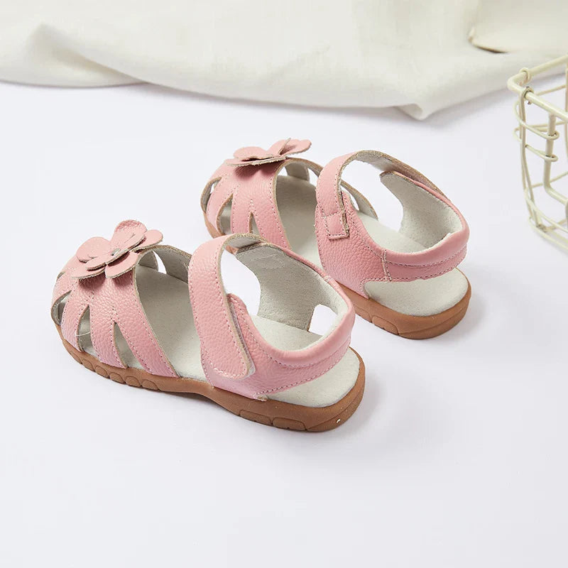 Hot selling little girl flower Sandals kids closed toe princess shoes for summer 3-7years older