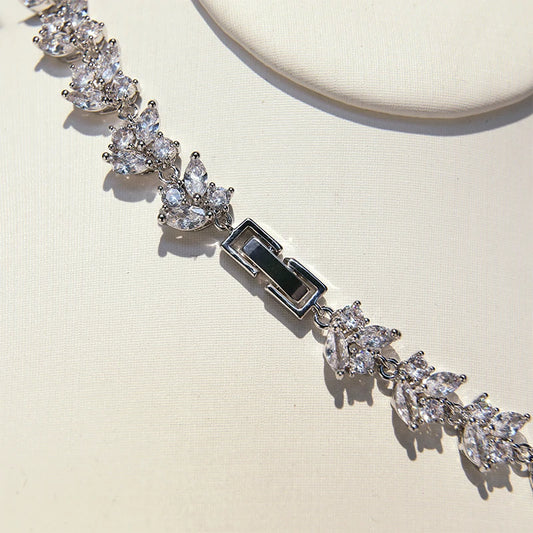Conjuntos de joyería nupcial de lujo, Zirconia cúbica brillante, collar de boda, pendientes, accesorios para novias X0826