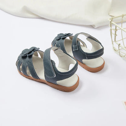 Hot selling little girl flower Sandals kids closed toe princess shoes for summer 3-7years older