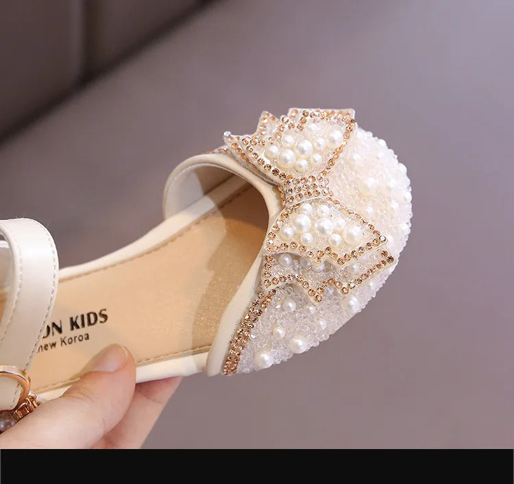 Girls Party Shoes Elegant Rhinestone Fashion Children's Leather Shoes Versatile Sweet Kids Princess Wedding Dress Flats Sandals
