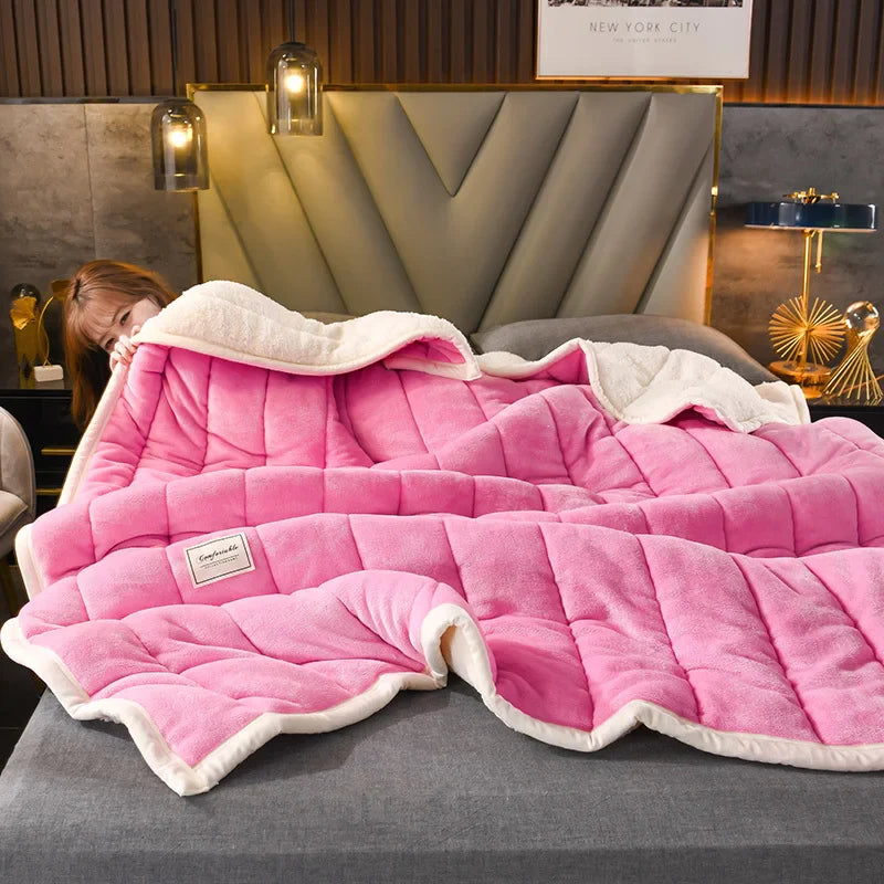 Super Soft Warm Throw Blanket Three-Layer Thick Velvet Solid Color Bedspread Coral Fleece Home Throws Adult Bed Cover Winter