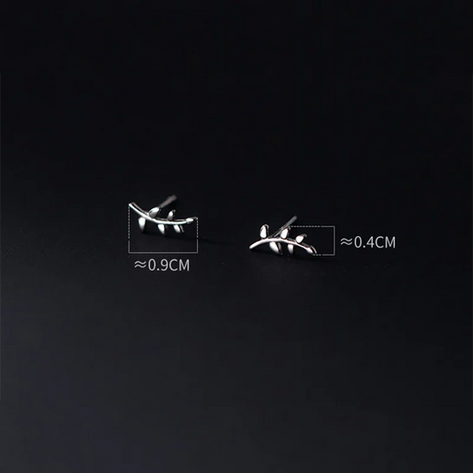 925 Sterling Silver Fashion Cute Romantic Leaf Small Stud Earrings for Women Simple Party Piercing Jewelry Accessories