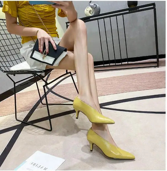 Sexy Autumn New Designer Vintage Evening Shoes Ladies Fashion Pointed Toe V Cut Woman Shoes High Heel Pumps Sexy C323