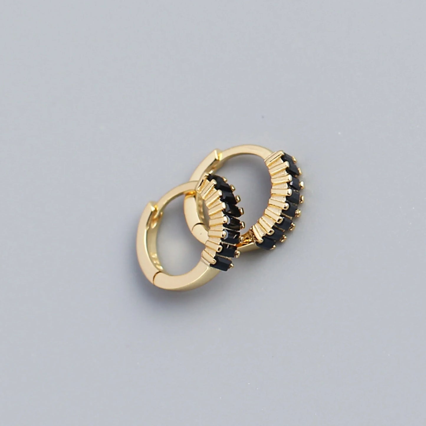 925 Sterling Silver Earring Fashion Rectangle Color Zircon Round Ear Ring Ear Bone Wild Trend Sweet Simple Women Girl Ear Jewelr