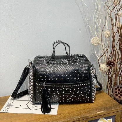 Women's bag luxury designer purses and handbags Shoulder bags vintage Rivet tote bag for women Large capacity travel bag purse