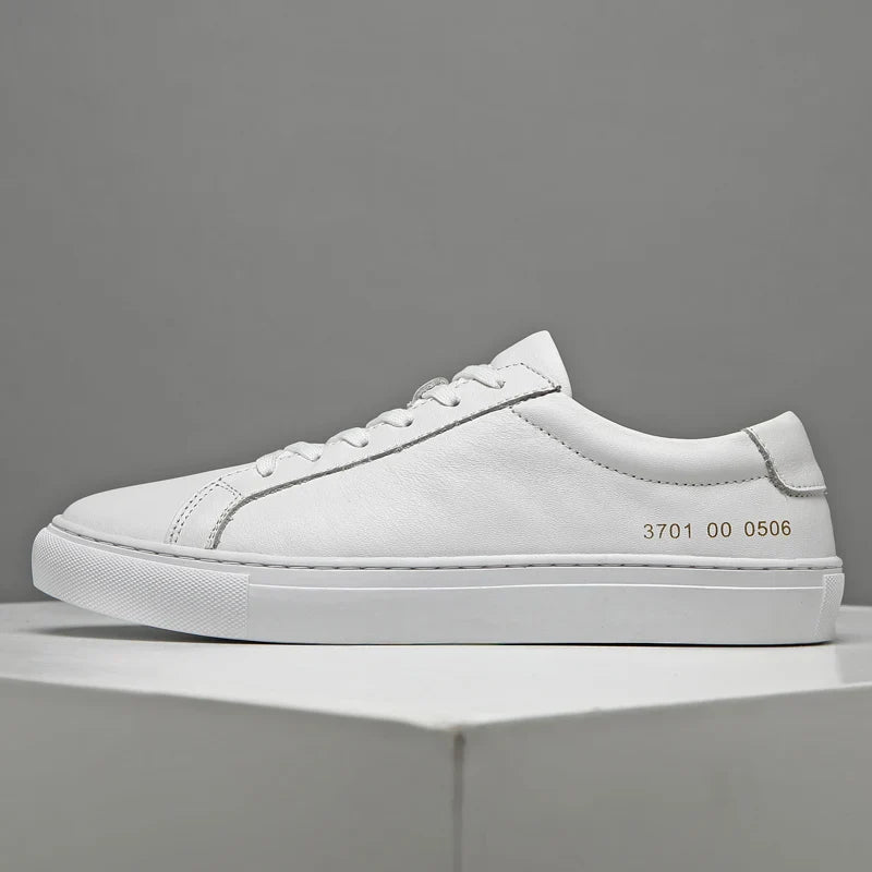 Spring Summer White Genuine Leather  Men's Shoes Men's Casual Shoes Fashion Sneakers  Wild Mens Flat Shoes Non-slip Board Shoe