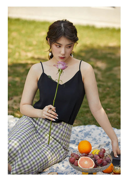 Casual Streetwear Women Cami Tops Sexy V Neck Summer Black Tank White Elegant Sleeveless Cute Ladies Clothes
