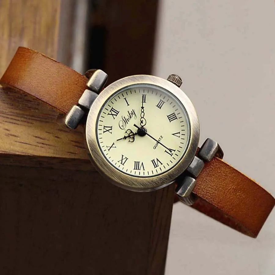New Fashion Hot-Selling Leather Female Watch ROMA Vintage Watch Women Dress Watches