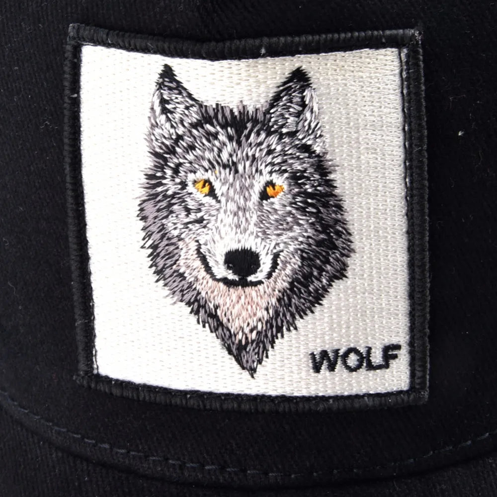 Trucker Cap Men's Breathable Mesh Baseball Caps For Women Outdoor Casual Baseball Hat With Wolf Embroidery Patch