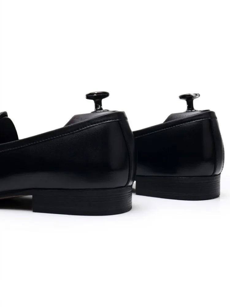 Spring Men Office Work Formal Shoes Slip On Loafers White Moccasin Gommino Wedding Vintage Tassels Genuine Leather Dress Shoes