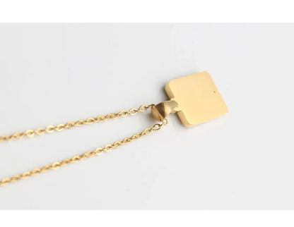 Minimalist Mother of Pearl Shell Stainless Steel Tarnish Free Initial Necklace Gold Plated Letter Necklace for Women
