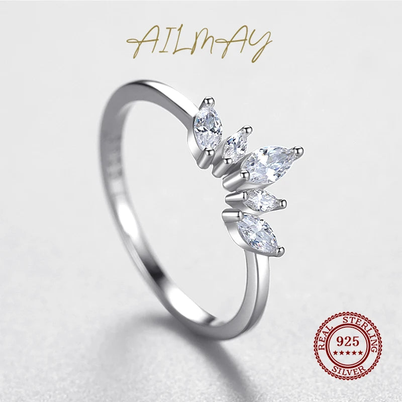 Fashion 925 Sterling Silver Simple crown Finger Ring Elegant Clear Zircon Rings For Women Girls Party Accessories Jewelry