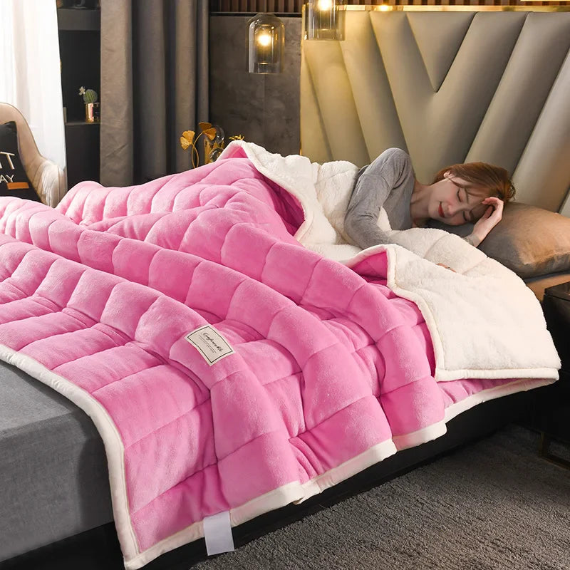 Super Soft Warm Throw Blanket Three-Layer Thick Velvet Solid Color Bedspread Coral Fleece Home Throws Adult Bed Cover Winter