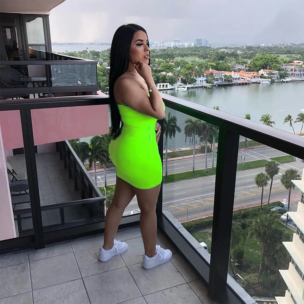 Off Shoulder Tube Dress Solid 2025 New Summer Women Bodycon Strapless Dress Black Mini Dress Women Slim Party Clubwear