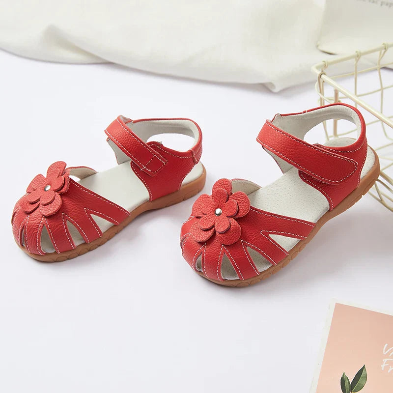 Hot selling little girl flower Sandals kids closed toe princess shoes for summer 3-7years older