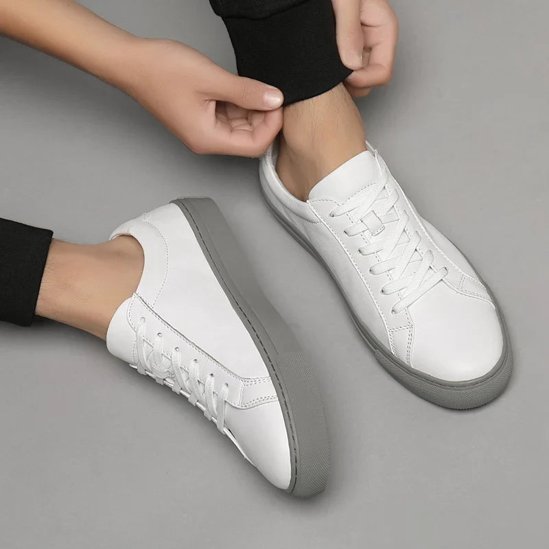 Spring Summer White Genuine Leather  Men's Shoes Men's Casual Shoes Fashion Sneakers  Wild Mens Flat Shoes Non-slip Board Shoe