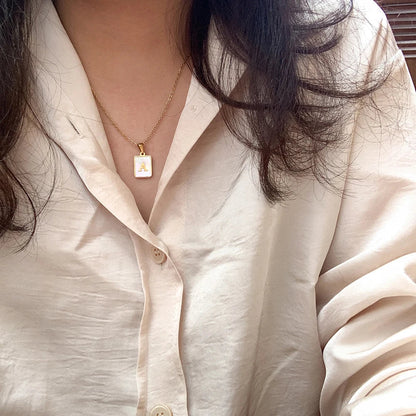 Minimalist Mother of Pearl Shell Stainless Steel Tarnish Free Initial Necklace Gold Plated Letter Necklace for Women