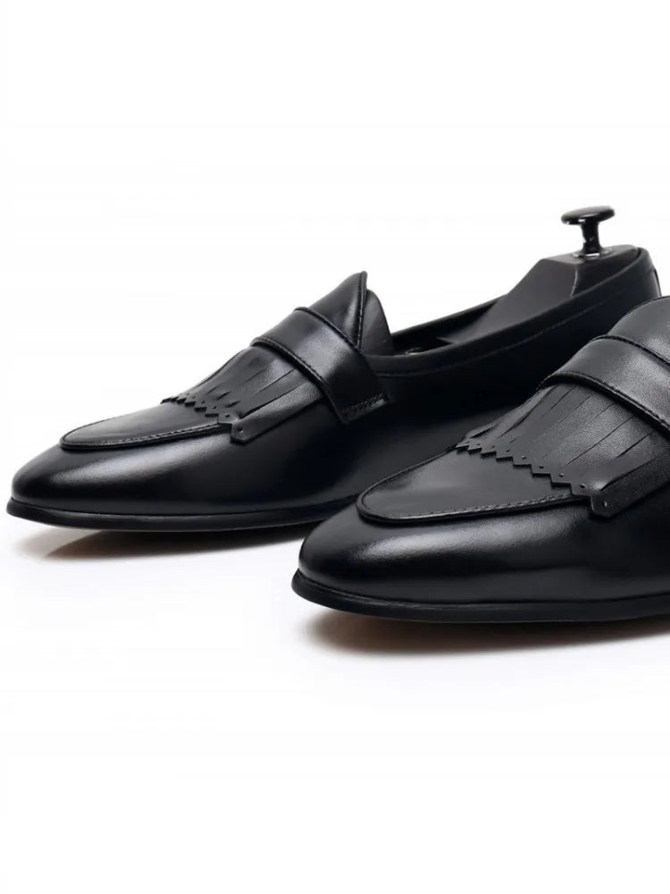 Spring Men Office Work Formal Shoes Slip On Loafers White Moccasin Gommino Wedding Vintage Tassels Genuine Leather Dress Shoes