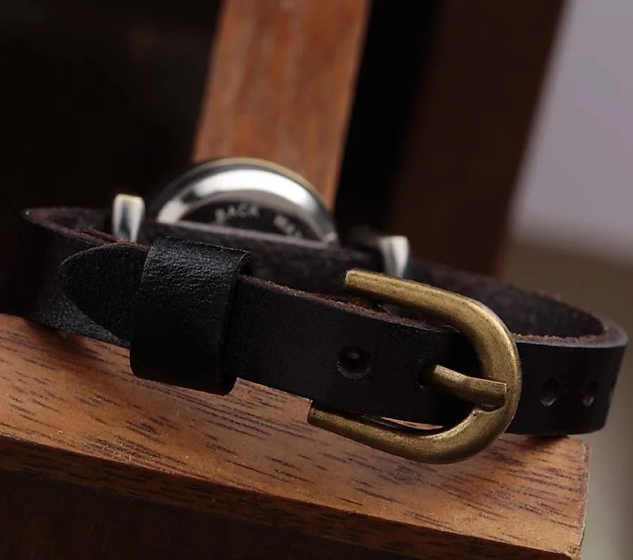 New Fashion Hot-Selling Leather Female Watch ROMA Vintage Watch Women Dress Watches
