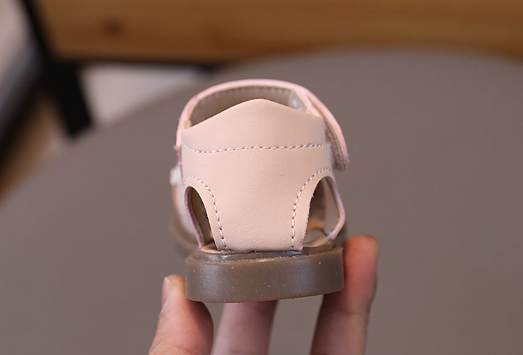 Platform Sandals Retro Children's Shoes Fashion Flroal Sandals for Baby Girl Beach Shoes Beautiful School Kids Shoe Girls H06019