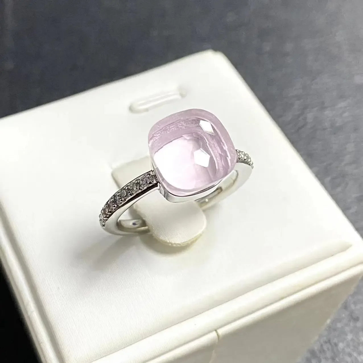 Ladies Square Candy Ring Slim Single Row Zircon Crystal Ring Platinum Plated Amethyst Jewelry Party Gift for Women