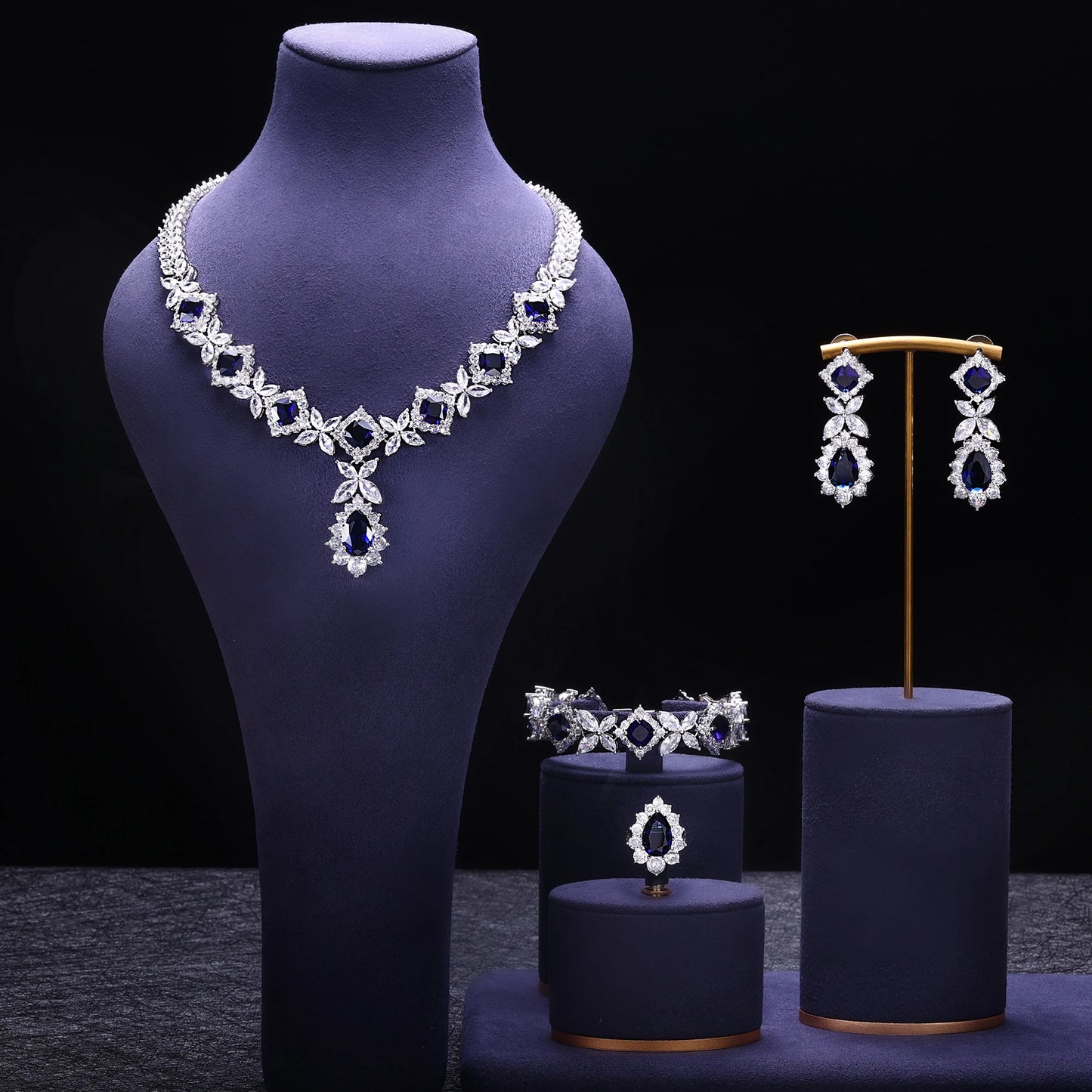 Unique Popular Jewelry 4-Piece Bridal Zirconia Women's Party Jewelry Set Dubai Nigeria CZ Crystal Wedding Jewelry Set
