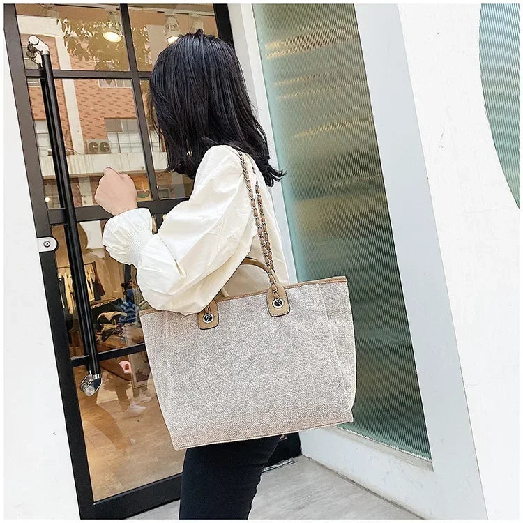 Fashion Make Up Designer Big Women's 2025 New Korean Fashion Casual Large Capacity Shoulder Crossbody Chain Tote Bag