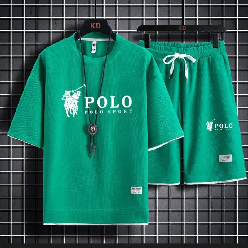 A two-piece set of men's short-sleeved T-shirt and sports shorts for summer fashion, breathability, fitness and casual jogging