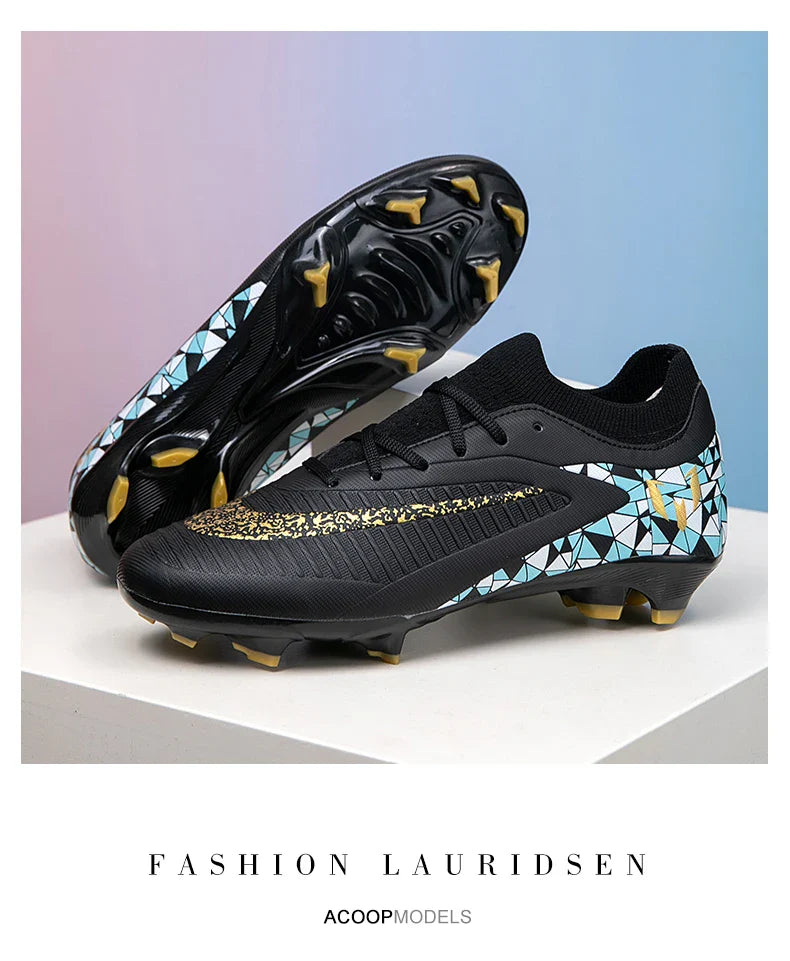 New Kid Match Boys Soccer Shoes Comfortable Outdoor Match Professional Football Boots Sneakers Non-Slip Sports Shoes Unisex