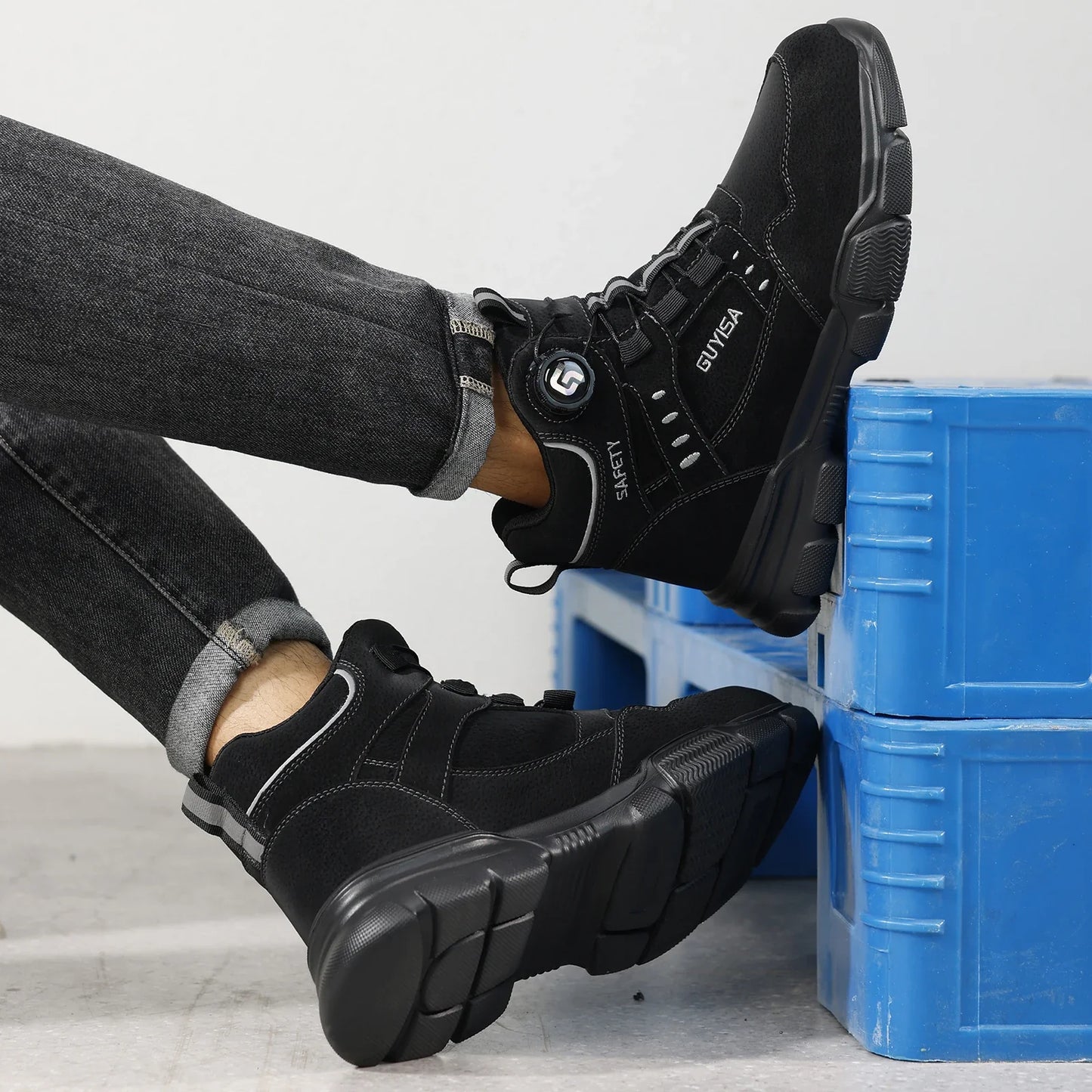 High-top men's work shoes and workwear series for all four seasons