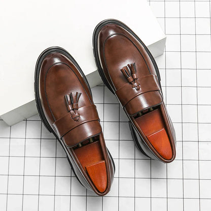 Men's Dress Shoes Classic Social Brogues Casual Leather Shoes For Men Formal Office Wedding Shoes Male Tassel Leather Loafer Man