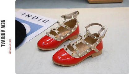 Girls Shoes Spring Children Shoes Girl Rivets Princess Autumn Toddler Girls Kids Flat Shoes T-Tied Style Girls Summer Sandals