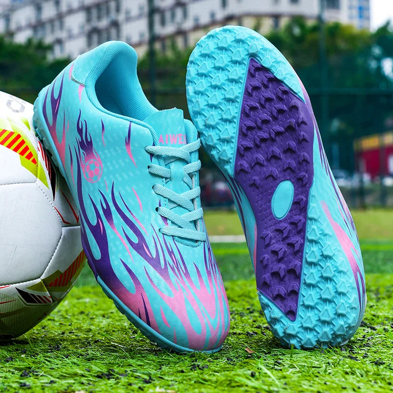 New Kid Match Boys Professional Football Boots Sneakers Soccer Shoes Comfortable Outdoor Match Non-Slip Sports Shoes Unisex