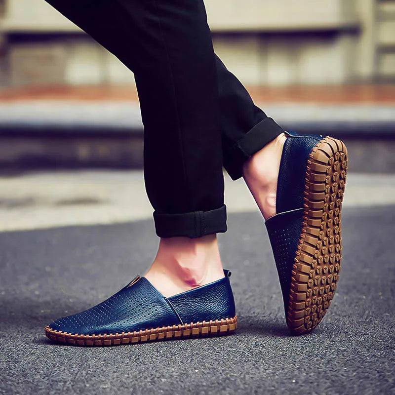New Summer Breathable Men Loafers Handmade Leather Men's Driving Shoes Luxury Brand Flat Casual Shoes Soft Breathable Men Shoes