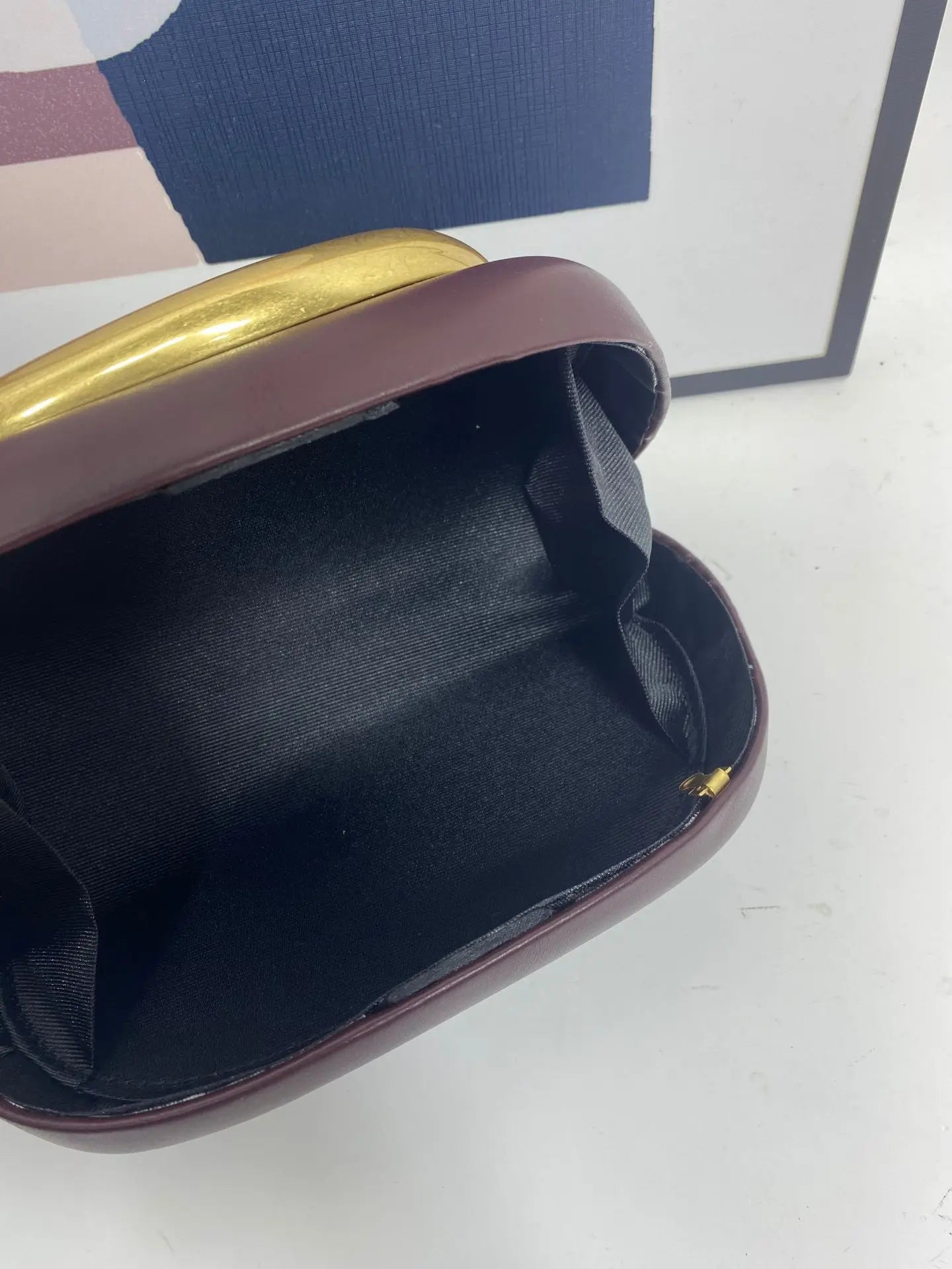 Big Gold Metal Closure Clutch Evening Bags For Women Luxury Designer Handbag And Purse Vintage Oval Box Chain Strap Shoulder